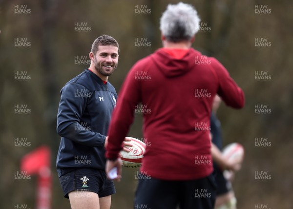 190219 - Wales Rugby Training - Leigh Halfpenny during training