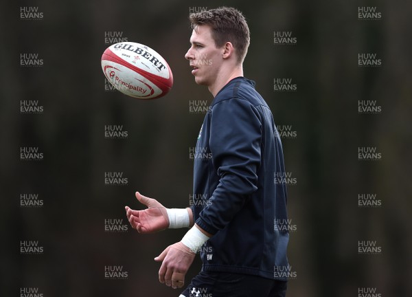 190219 - Wales Rugby Training - Liam Williams during training