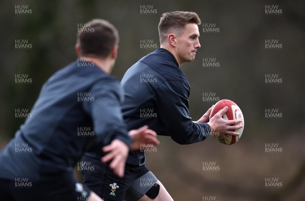 190219 - Wales Rugby Training - Jonathan Davies during training
