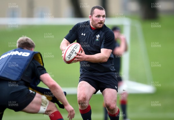 190219 - Wales Rugby Training - Ken Owens during training