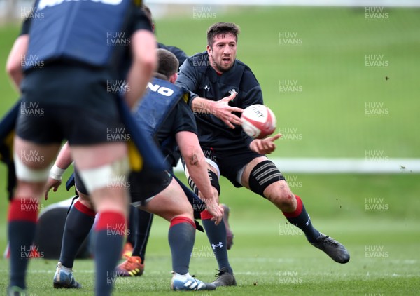 190219 - Wales Rugby Training - Justin Tipuric during training