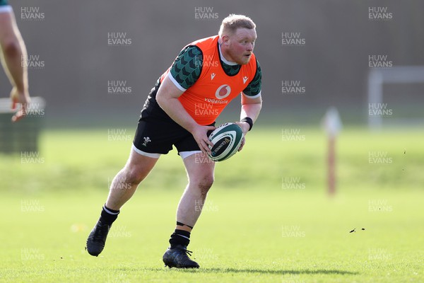 190224 - Wales Rugby Training in the week leading up to their 6 Nations clash with Ireland - Keiron Assiratti during training