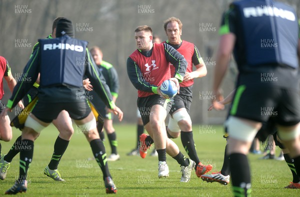 190315 - Wales Rugby Training -Rob Evans during training