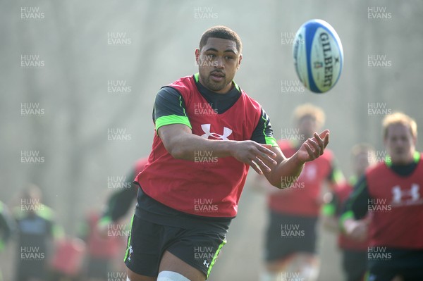 190315 - Wales Rugby Training -Taulupe Faletau during training