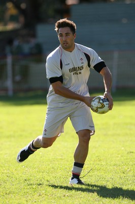 19.05.07  Wales rugby on Tour to Australia Wales Gavin Henson  during training in Terrigal 
