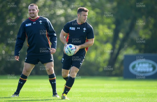 190915 - Wales Rugby World Cup Training -Gareth Davies during training