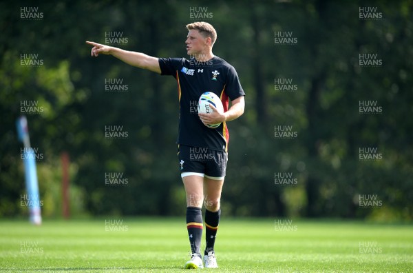 190915 - Wales Rugby World Cup Training -Rhys Priestland during training