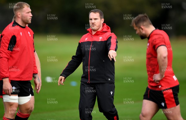 191020 - Wales Rugby Training - Gethin Jenkins during training
