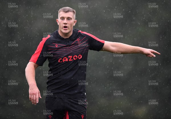 191021 - Wales Rugby Training - Ben Carter during training