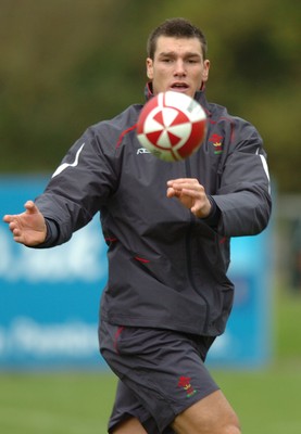 19.11.07 - Wales Rugby Training - Tom James in action during training 