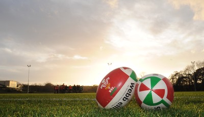 19.11.09 - Wales Rugby Training - Wales players during training. 