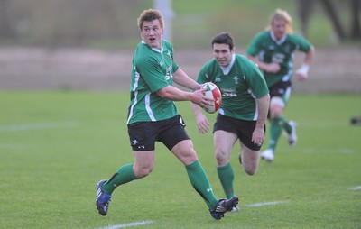 19.11.09 - Wales Rugby Training - Jonathan Davies in action during training. 
