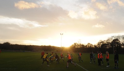 19.11.09 - Wales Rugby Training - Wales players during training. 