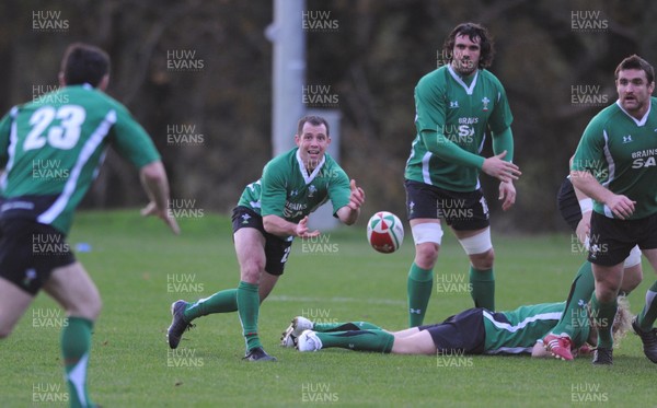 19.11.09 - Wales Rugby Training - Gareth Cooper in action during training. 