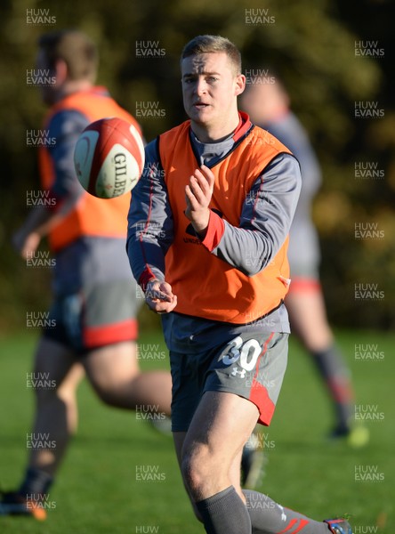 191113 - Wales Rugby Training -Owen Williams during training