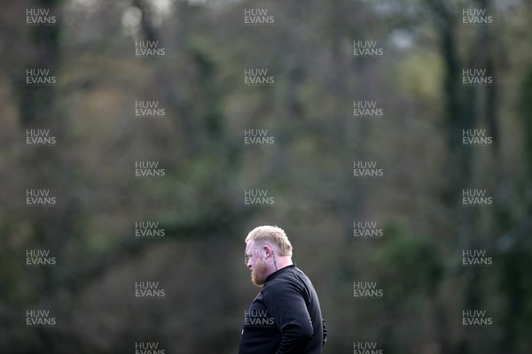 191125 - Wales Rugby Training ahead of their game this weekend against New Zealand - Keiron Assiratti during training