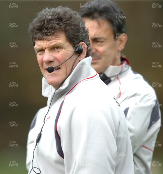 200207 - Wales Rugby Training - Wales Coach, Gareth Jenkins looks on with his assistant, Nigel Davies(R) 