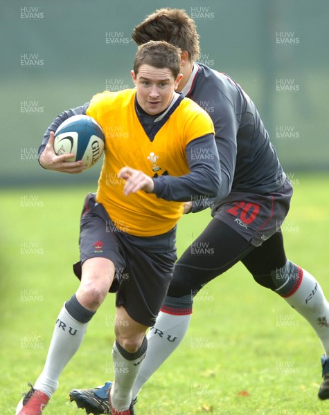 200207 - Wales Rugby Training - Shane Williams is tackled by Chris Czekaj 