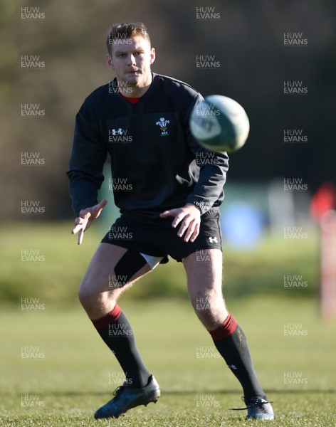 200218 - Wales Rugby Training - Dan Biggar during training