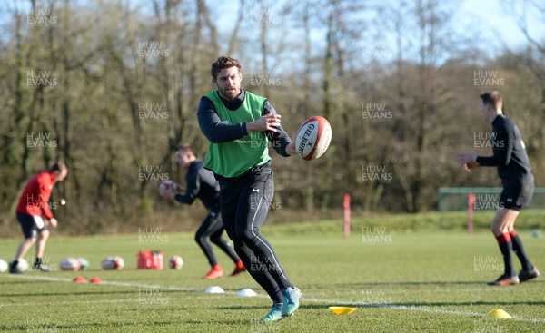 200218 - Wales Rugby Training - Leigh Halfpenny during training