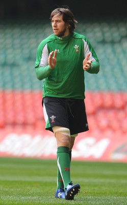 20.03.09 - Wales Rugby Wales Ryan Jones takes part in a training session ahead of his sides Six Nations decider against Ireland tomorrow (Sat) 