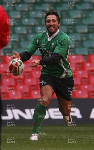 20.03.09 - Wales Rugby Wales Gavin Henson takes part in a training session ahead of his sides Six Nations decider against Ireland tomorrow (Sat) 