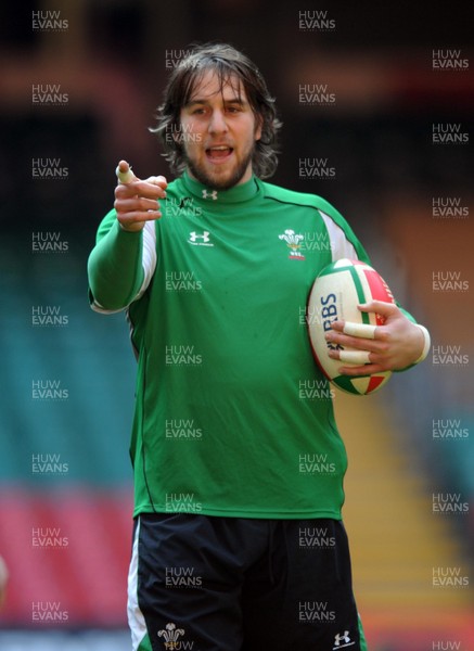 20.03.09 - Wales Rugby Wales Ryan Jones during a training session ahead of his sides Six Nations decider against Ireland tomorrow (Sat) 