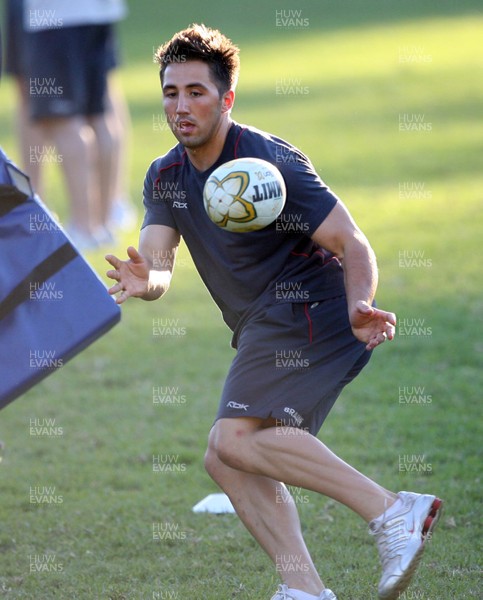 20.05.07  Wales rugby on Tour to Australia Gavin Henson during  training in Terrigal. 