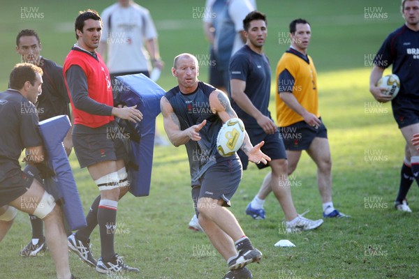 20.05.07  Wales rugby on Tour to Australia Gareth Thomas during  training in Terrigal. 