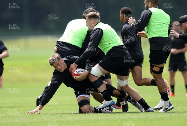200625 - Wales Rugby Training - Alex Mann during training
