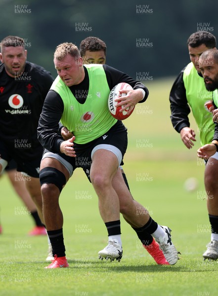 200625 - Wales Rugby Training - Dewi Lake during training
