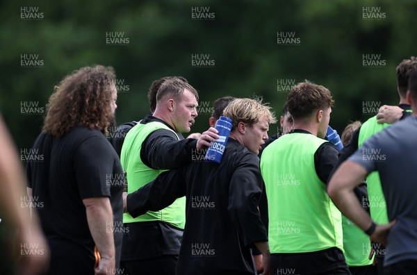 200625 - Wales Rugby Training - Dewi Lake during training