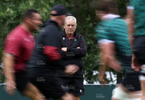 200923 - Wales Rugby Training in the week leading up to their Rugby World Cup game against Australia - Head Coach Warren Gatland during training