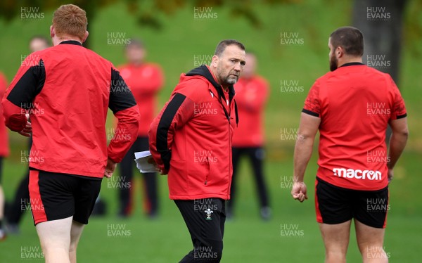 201020 - Wales Rugby Training - Jonathan Humphreys during training