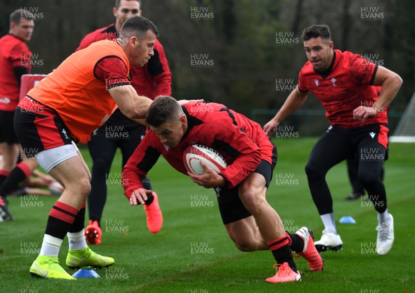 201020 - Wales Rugby Training - Jonathan Davies during training