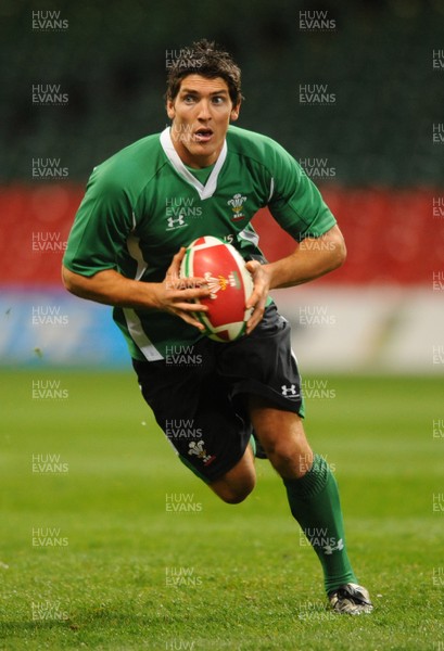 20.11.08 - Wales Rugby Training - Wales' James Hook during training 