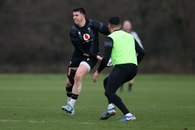 210125 - Wales Rugby Training in their first week of the 6 Nations Campaign - Owen Watkin during training