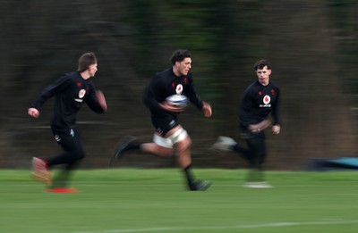 210125 - Wales Rugby Training in their first week of the 6 Nations Campaign - Teddy Williams during training