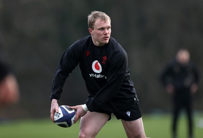 210125 - Wales Rugby Training in their first week of the 6 Nations Campaign - Blair Murray during training