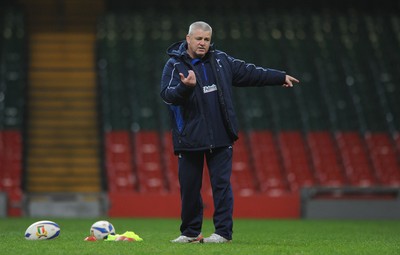 21.02.11 - Wales Rugby Training - Head coach Warren Gatland during training. 