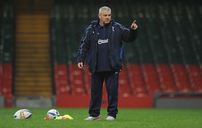 21.02.11 - Wales Rugby Training - Head coach Warren Gatland during training. 