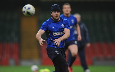 21.02.11 - Wales Rugby Training - Shane Williams during training. 