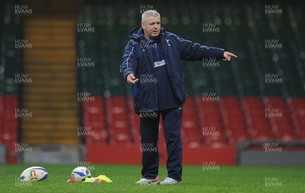 21.02.11 - Wales Rugby Training - Head coach Warren Gatland during training. 