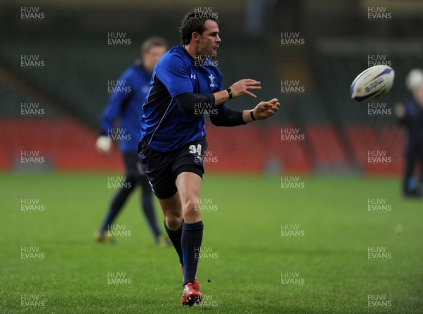 21.02.11 - Wales Rugby Training - Lee Byrne during training. 