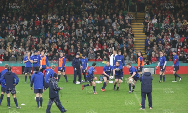 21.02.11 - The Wales rugby squad train at the Millennium Stadium during a session open to the members of the public to watch  