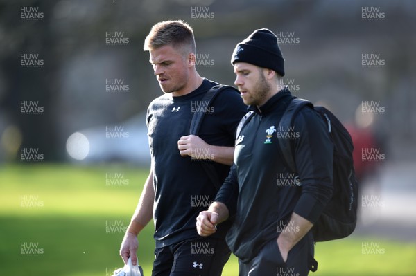 210219 - Wales Rugby Training - Gareth Anscombe (left) and Gareth Davies during training