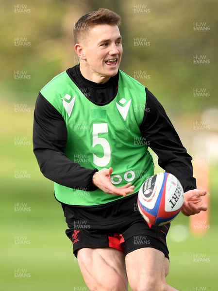 210222 - Wales Rugby Training - Jonathan Davies during training