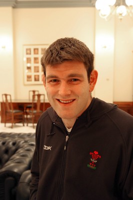 21.05.07  Wales rugby on Tour to Australia Michael Owen on his arrival at the team hotel in Terrigal. 