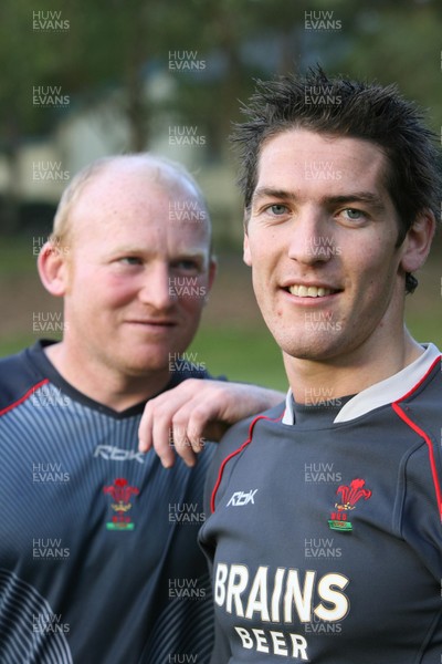 21.05.07  Wales rugby on Tour to Australia James Hook with kicking legend Neil Jenkins in Terrigal. 