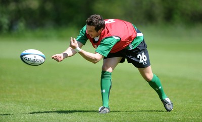21.05.09 - Wales Rugby Training - Daniel Evans in action during training. 